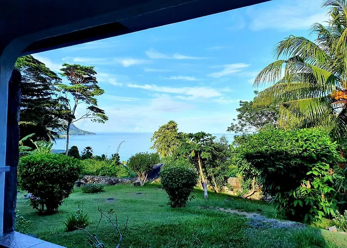 Rose Self Catering Beau Vallon (Mahe)