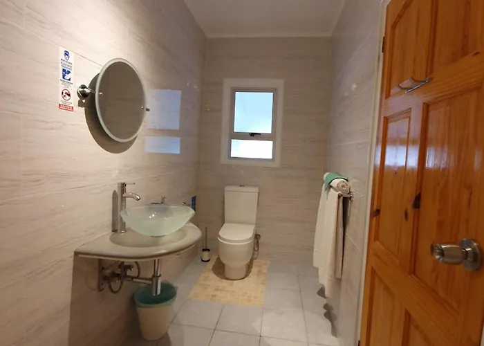 Rose Self Catering *