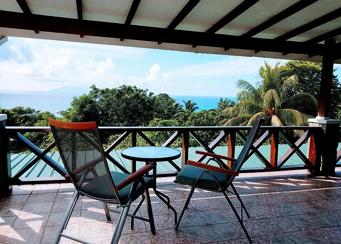Rose Self Catering * Beau Vallon (Mahe)