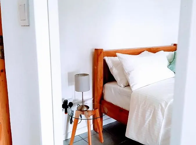 Rose Self Catering * Beau Vallon (Mahe)