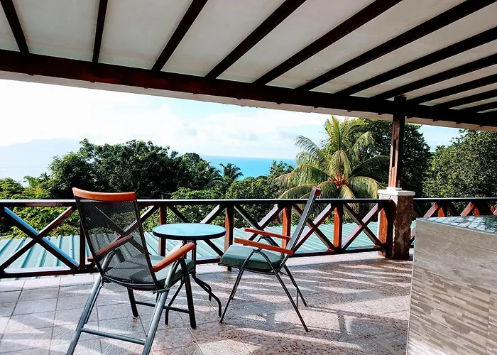 Rose Self Catering Lägenhet Beau Vallon (Mahe)