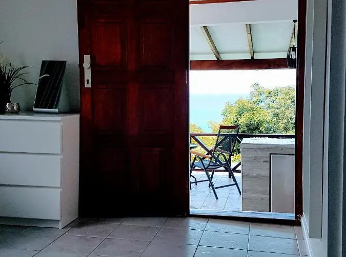 Rose Self Catering Beau Vallon (Mahe)