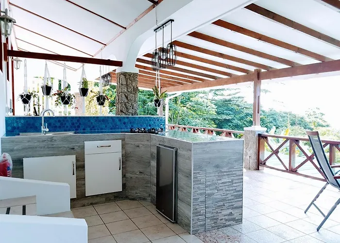 Rose Self Catering Beau Vallon (Mahe)