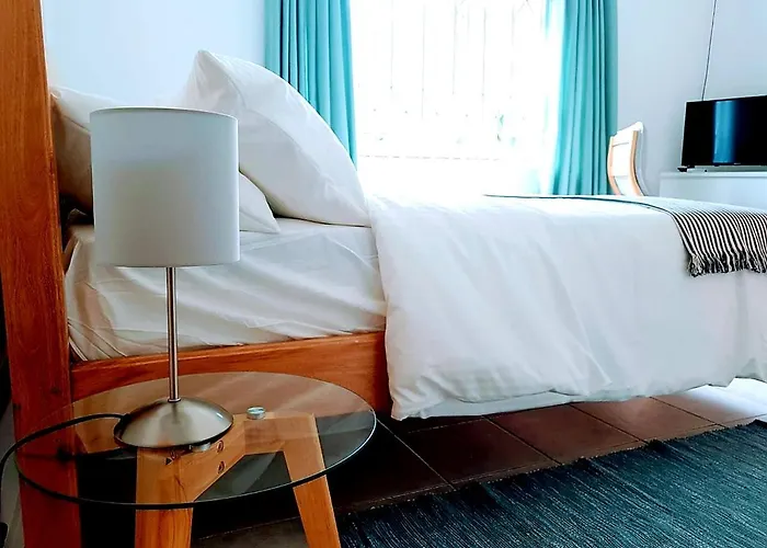 Rose Self Catering * Beau Vallon (Mahe)